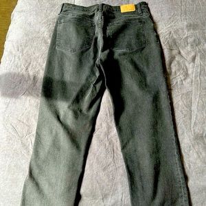 Madewell classic straight Jean - ankle length. Size 29. Washed black color.